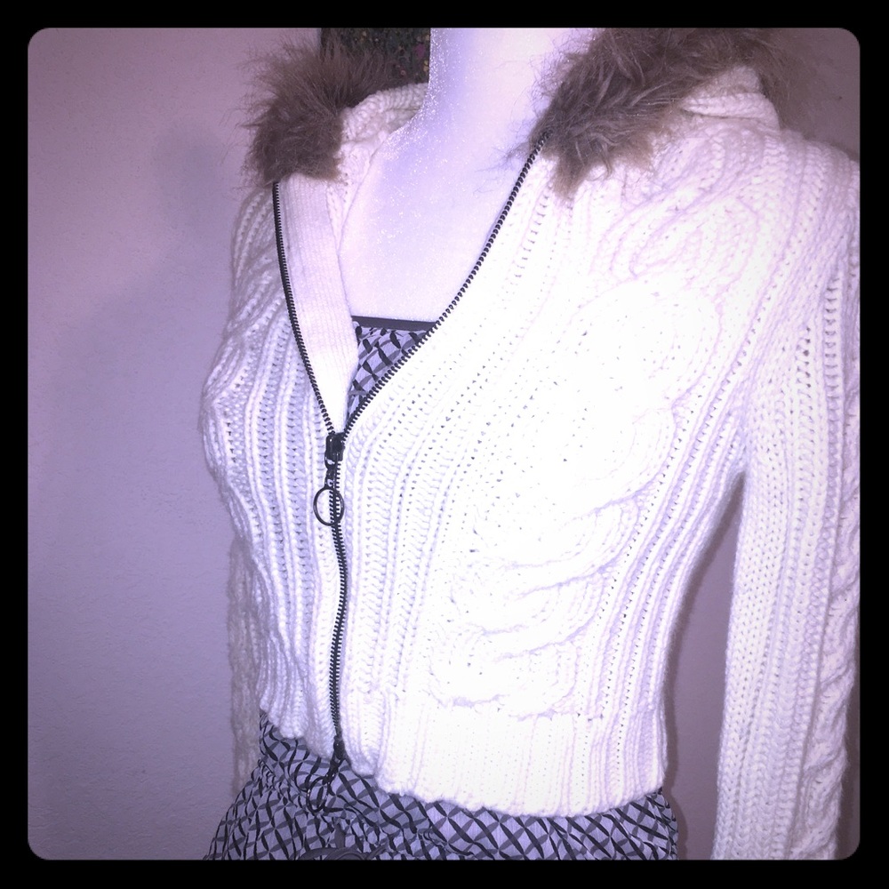 Cropped cable sweater hoodie